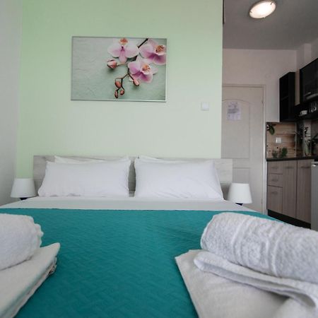 Dias Apartments Mola Kalyva Ngoại thất bức ảnh