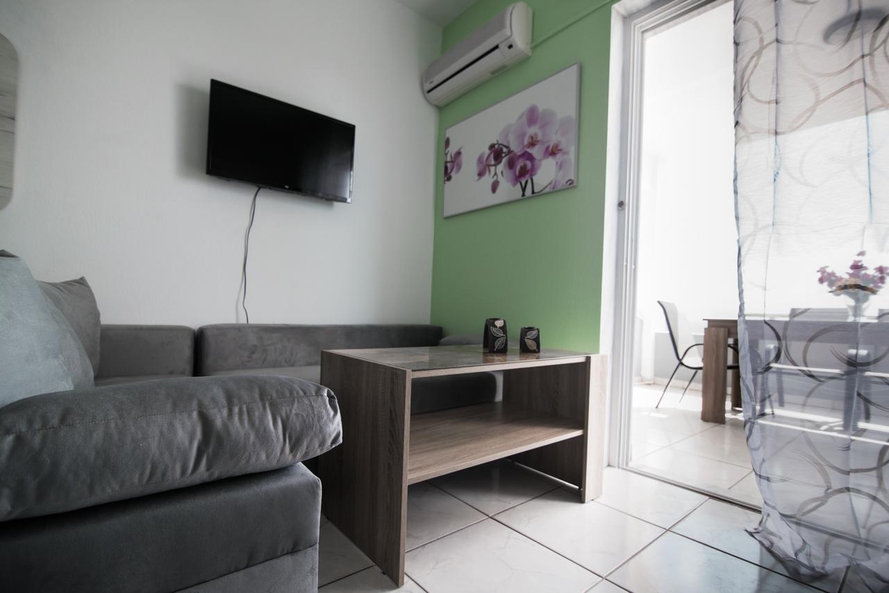 Dias Apartments Mola Kalyva Ngoại thất bức ảnh